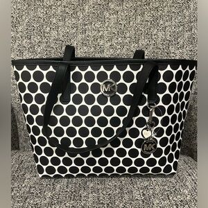 Michael Kors - Kiki printed dot small tote
